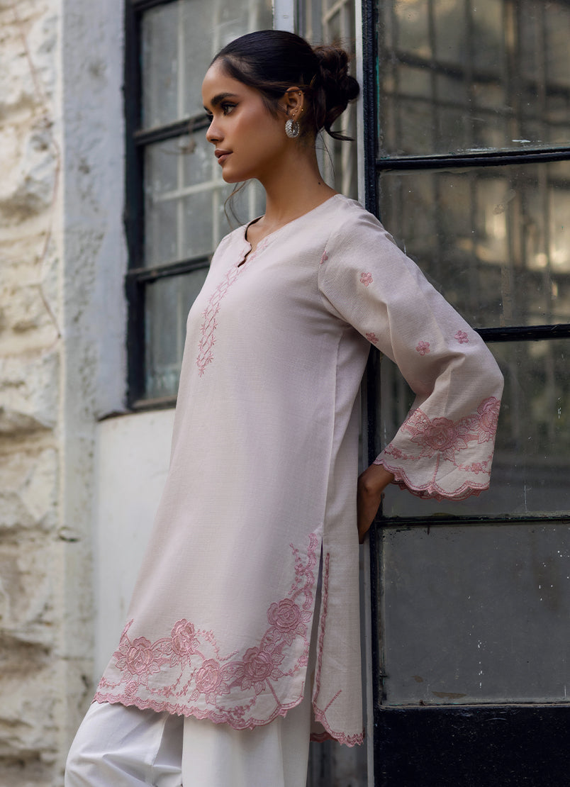 embroidered-kurta