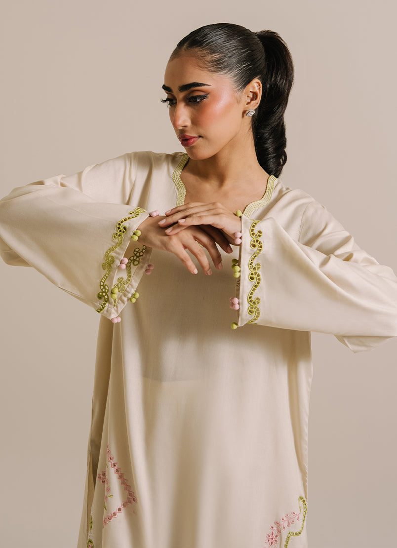 embroidered-kurta