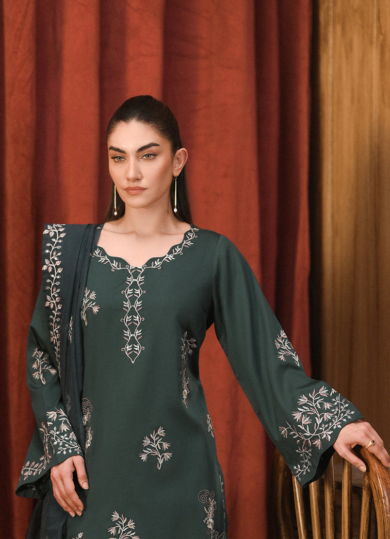 3-pc-embroidered-suit