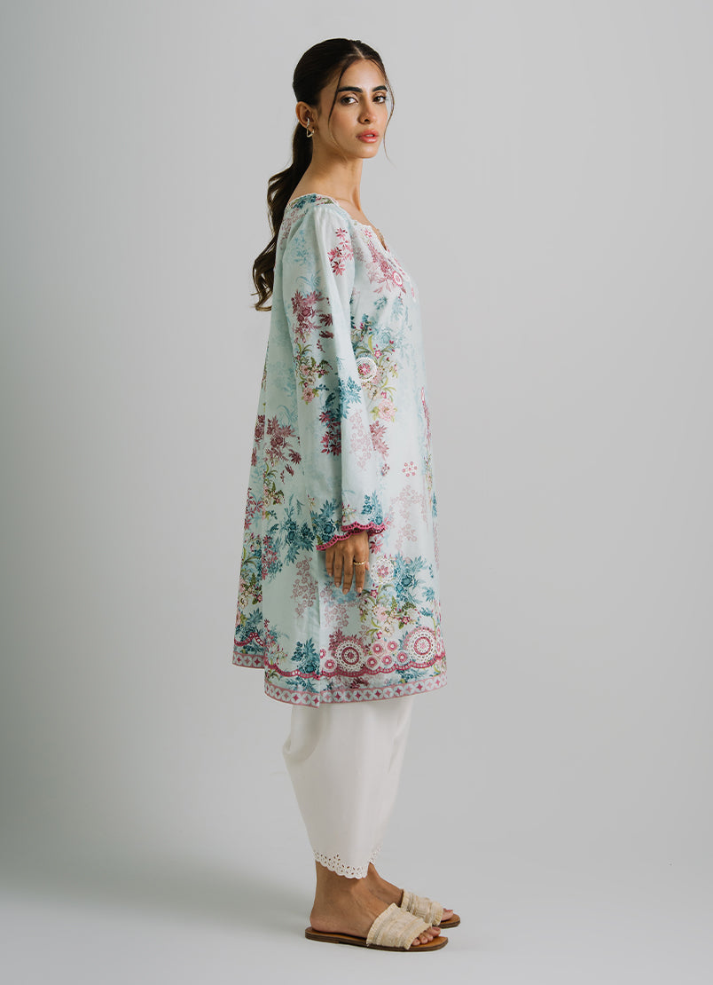 printed-and-embroidered-kurta