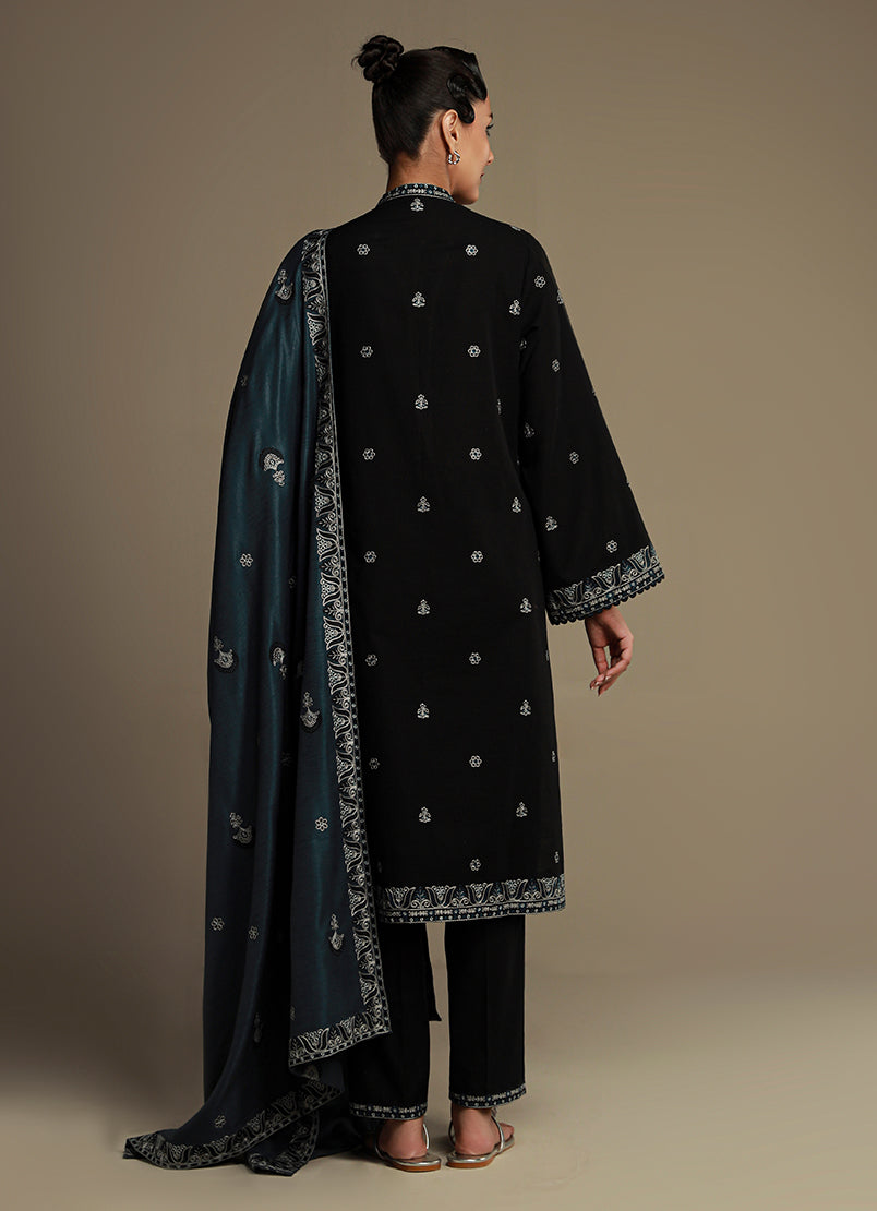 3-pc-khaddar-embroidered-suit