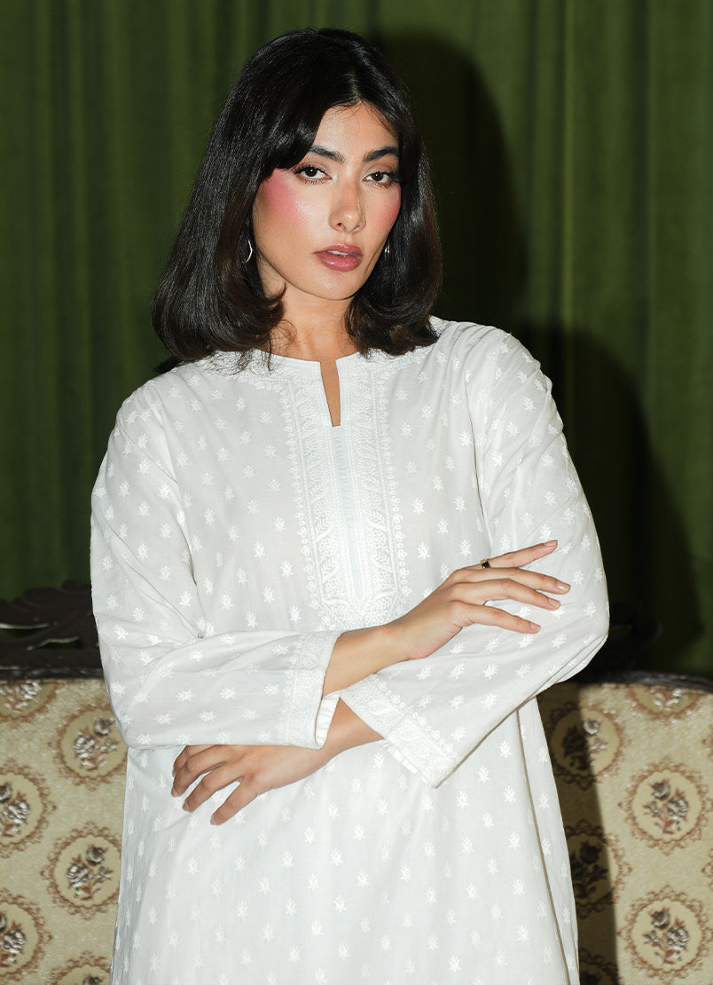 EMBROIDERED KURTA