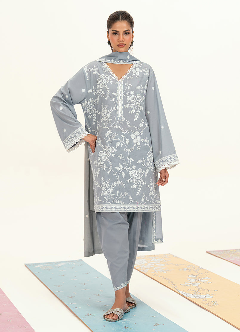 embroidered-3-pc-suit