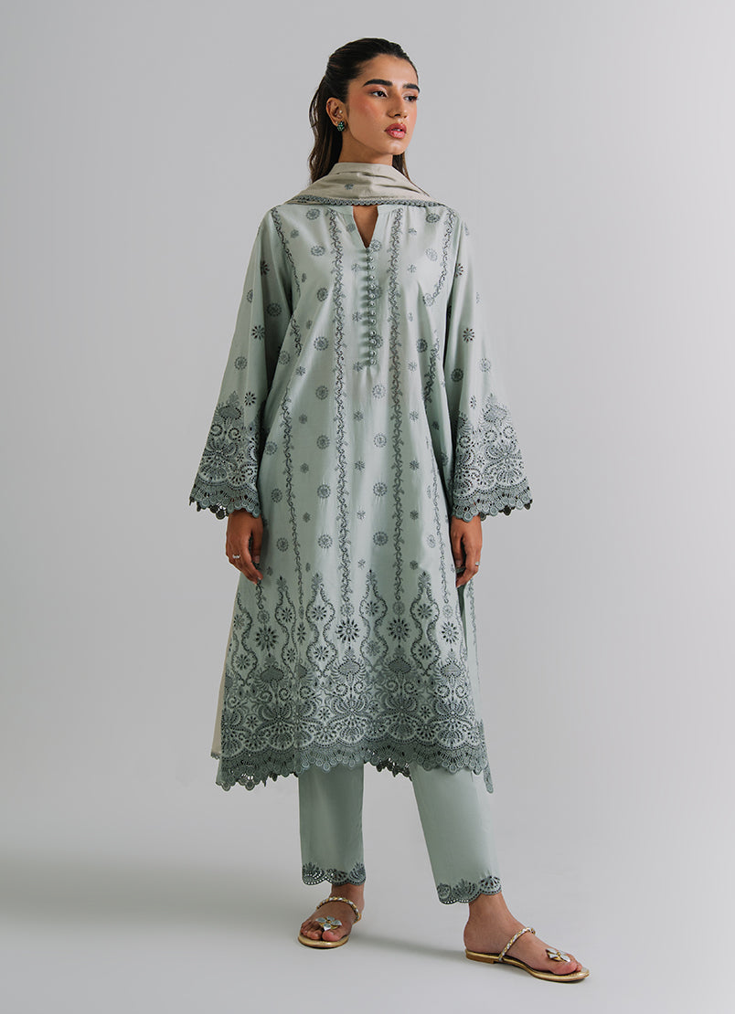 3-pc-embroidered-suit