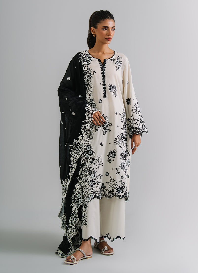 3-pc-embroidered-suit