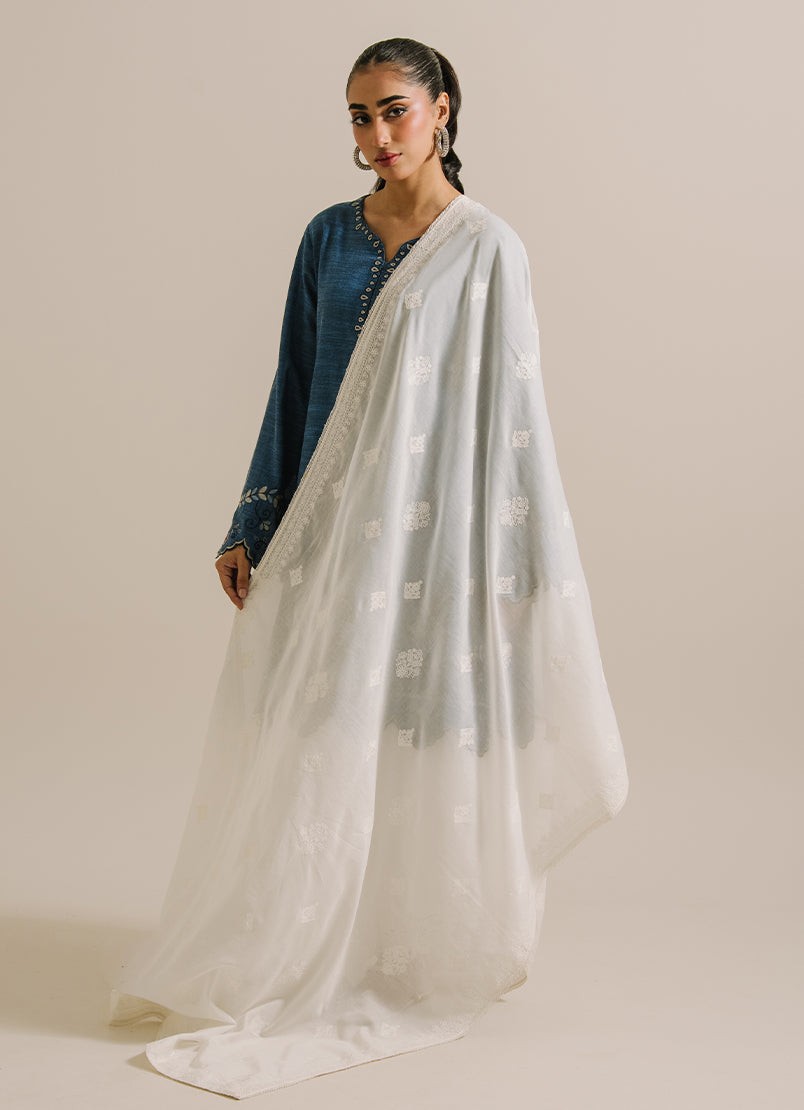 embroidered-dupatta