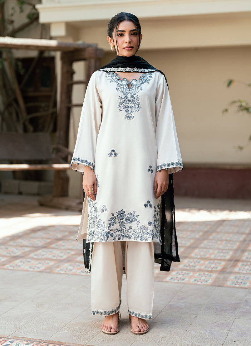embroidered-3-pc-suit