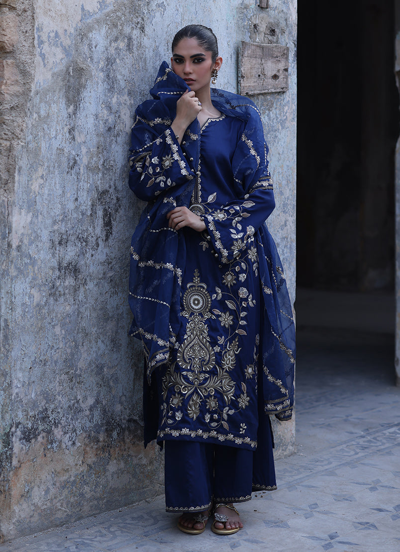 3-pc-embroidered-suit