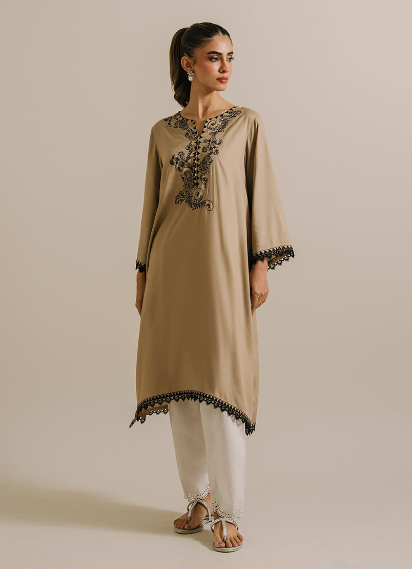embroidered-kurta