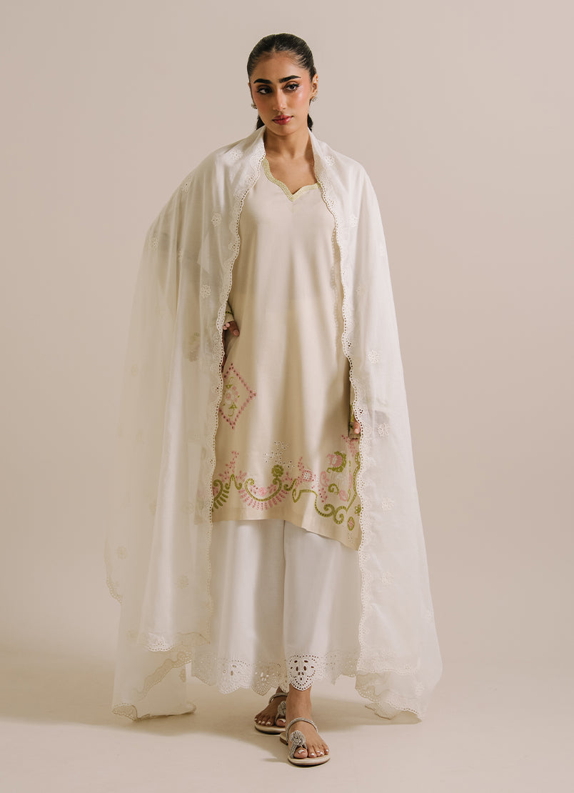 embroidered-dupatta