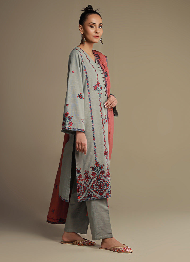 3-pc-khaddar-embroidered-suit