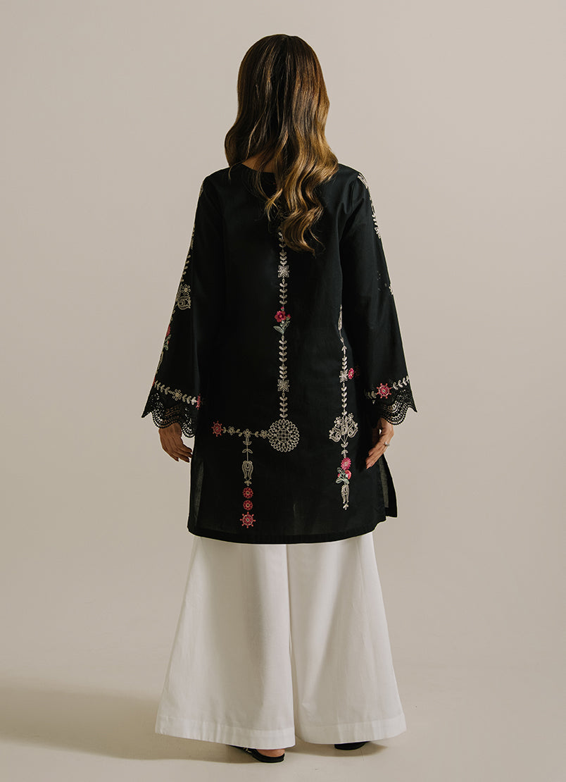 embroidered-kurta
