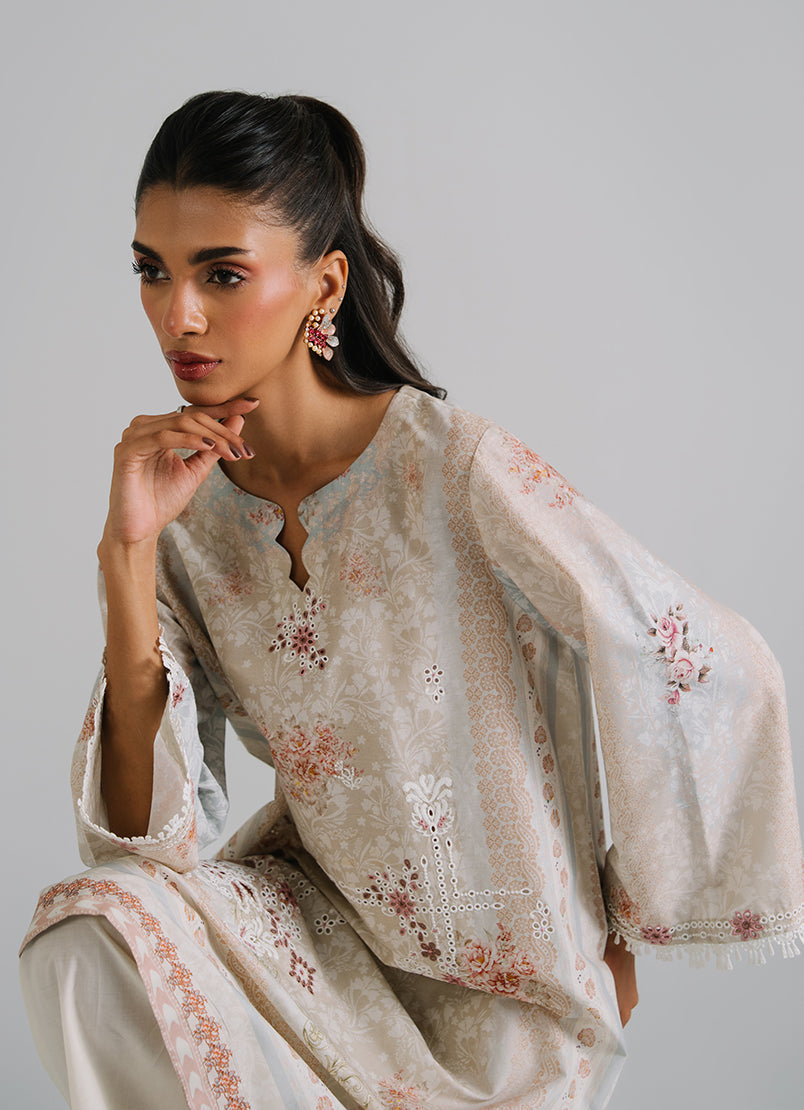 printed-embroidered-kurta