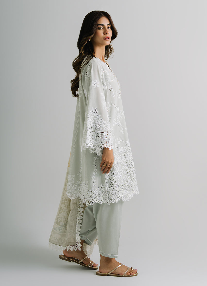 3-pc-embroidered-suit