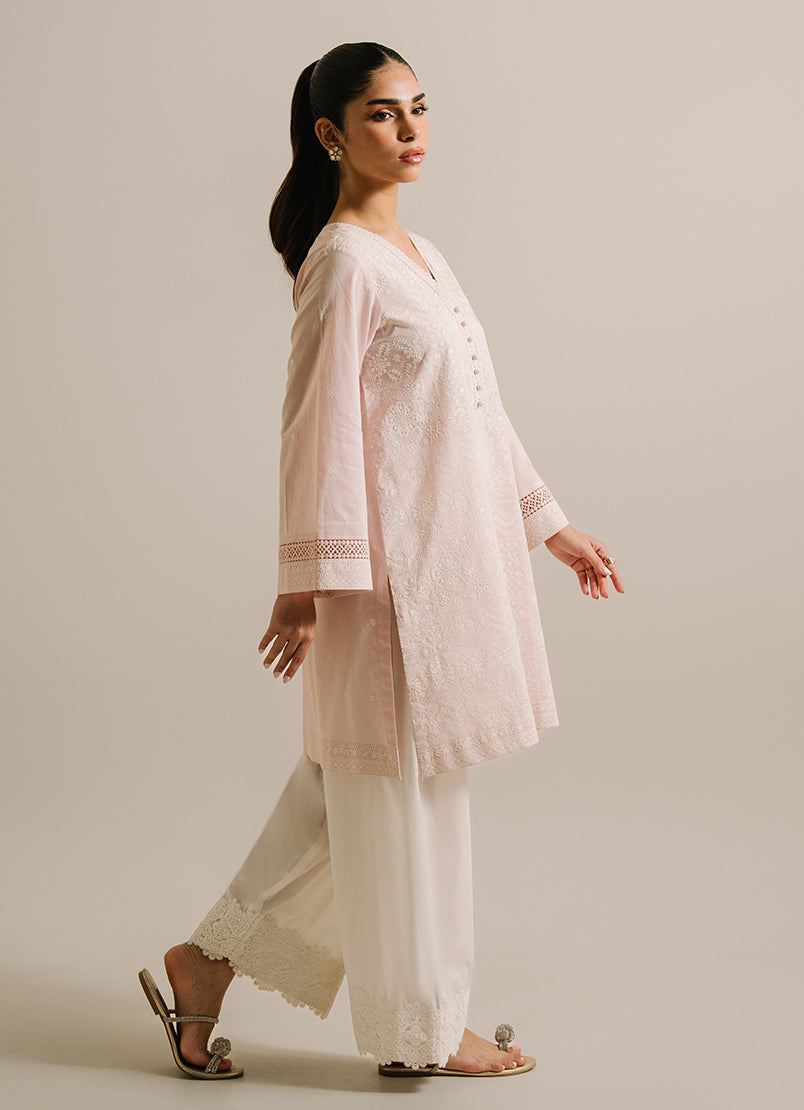 embroidered-kurta