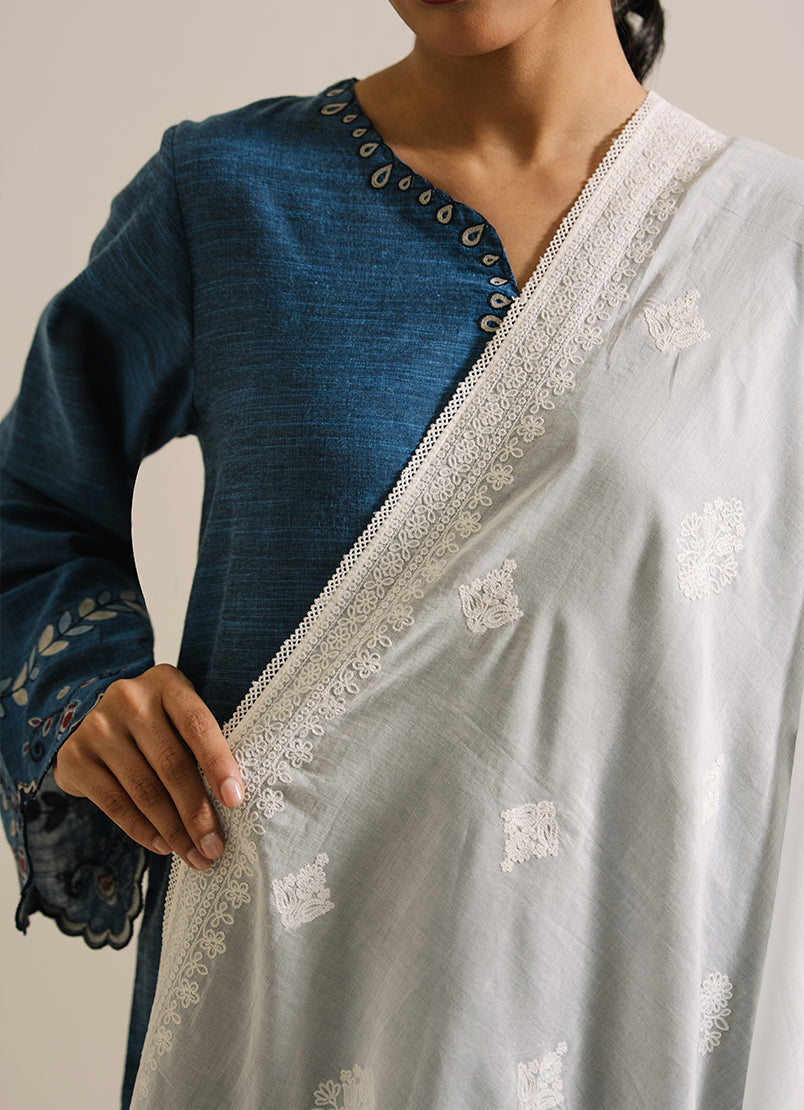 embroidered-dupatta
