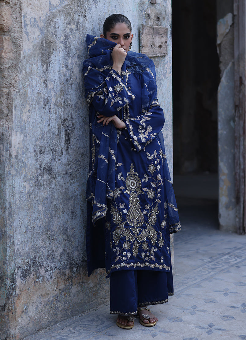 3-pc-embroidered-suit