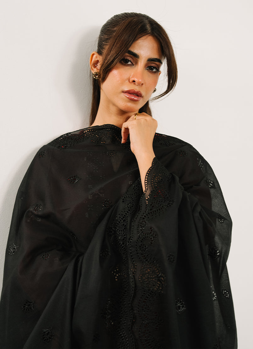 embroidered-dupatta