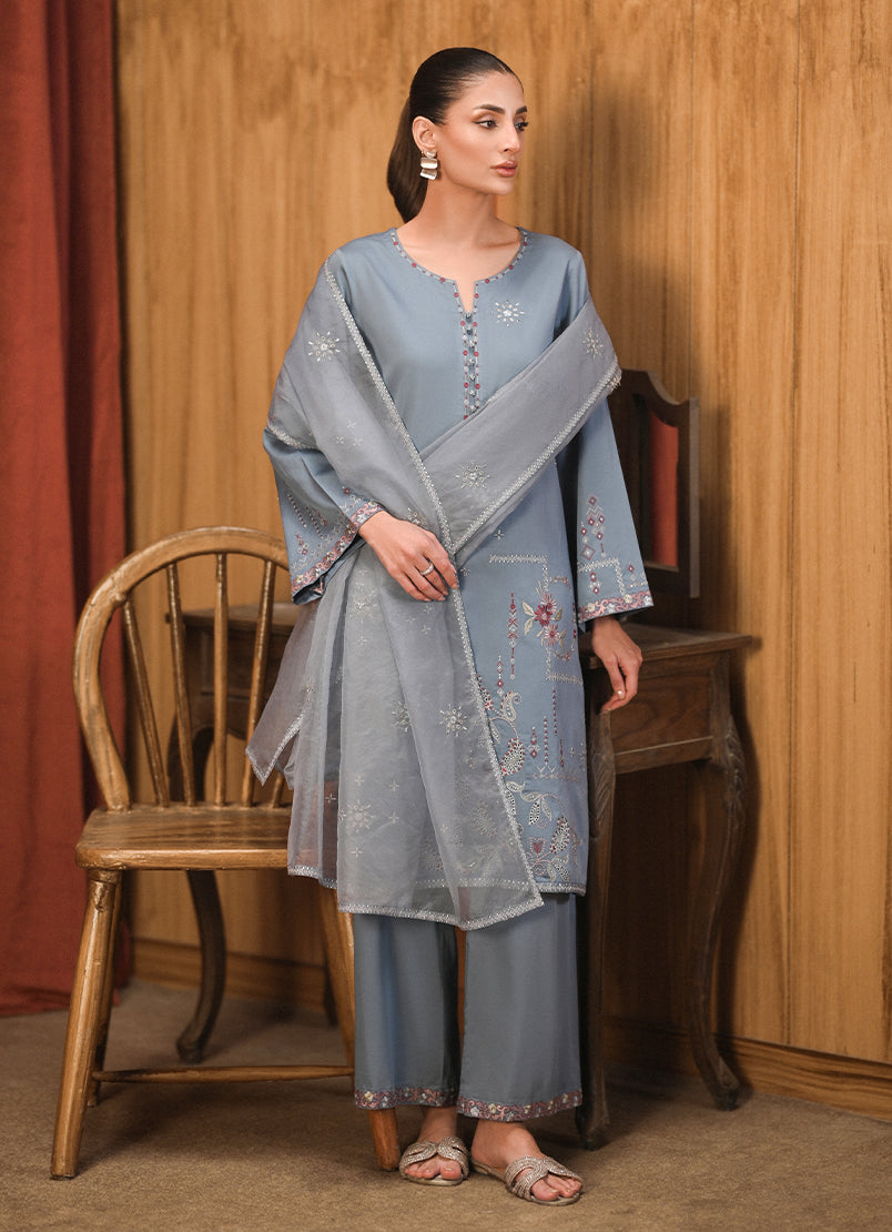 3-pc-embroidered-suit
