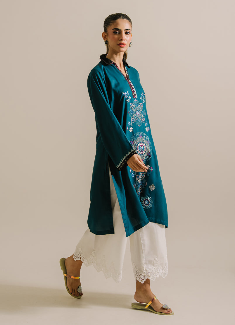 embroidered-kurta
