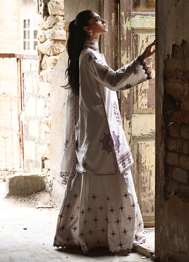 3 PC Saaz Gharara Set
