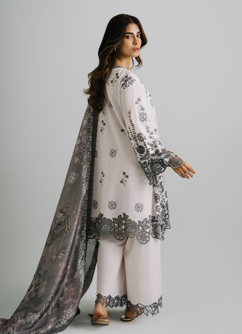 3-pc-embroidered-suit