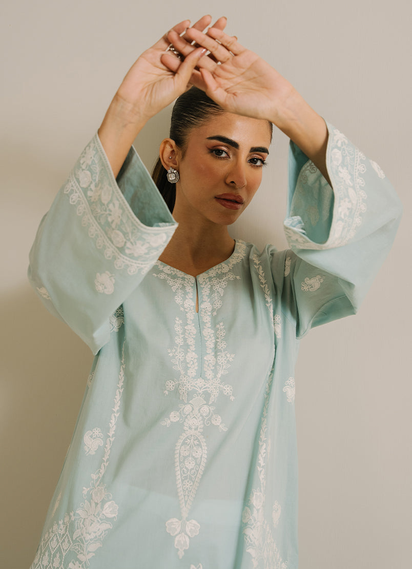 embroidered-kurta