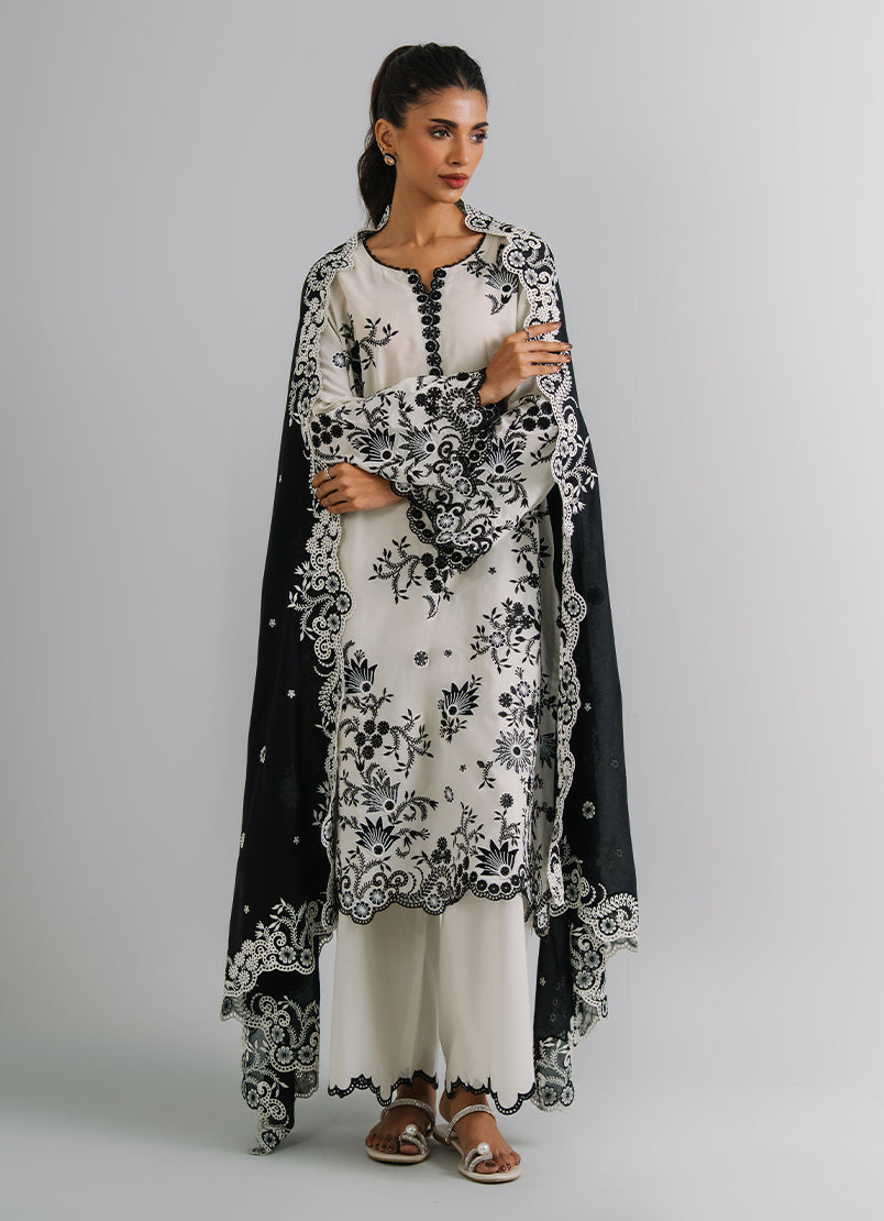 3-pc-embroidered-suit