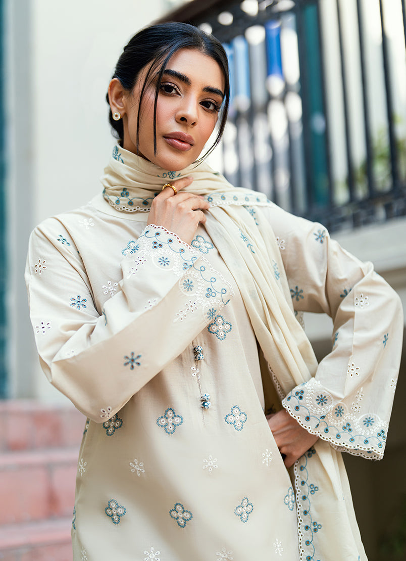 embroidered-3-pc-suit