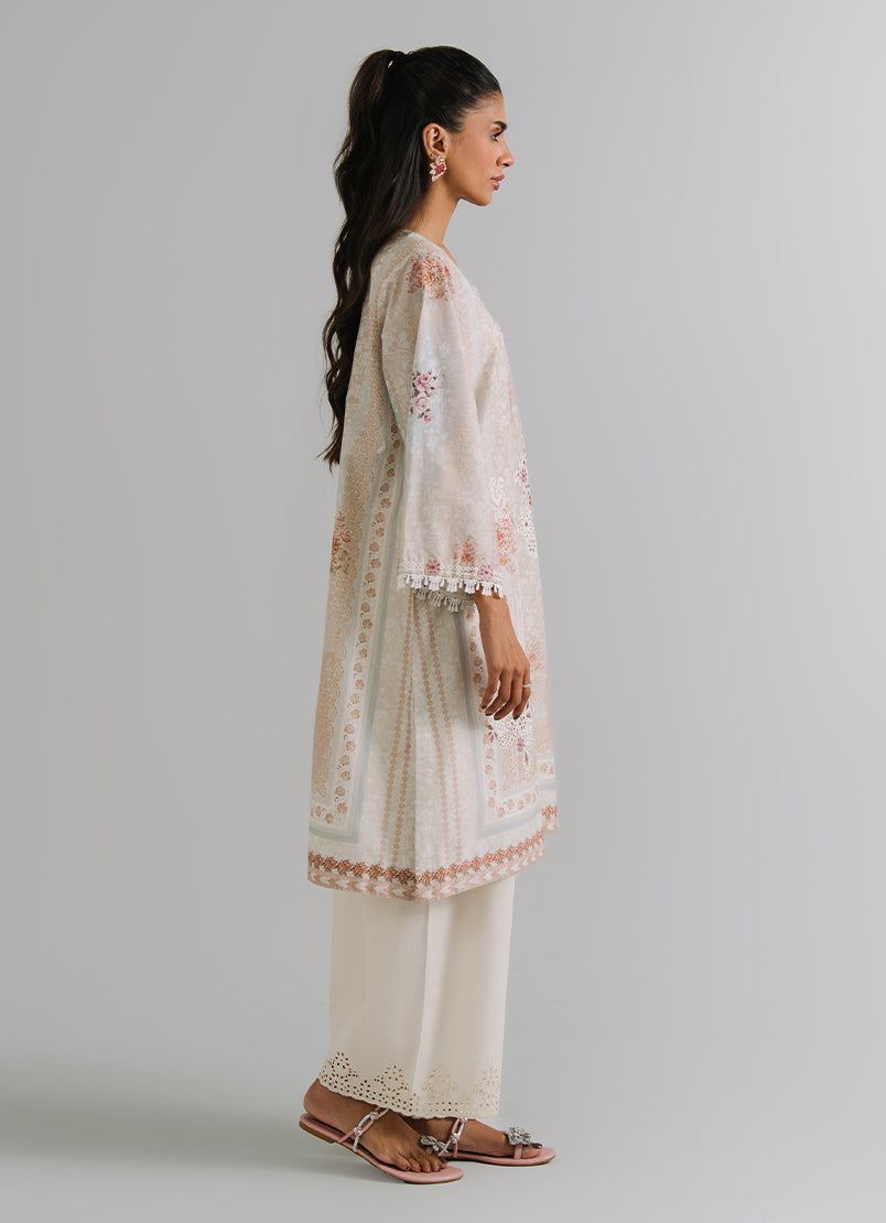 printed-embroidered-kurta