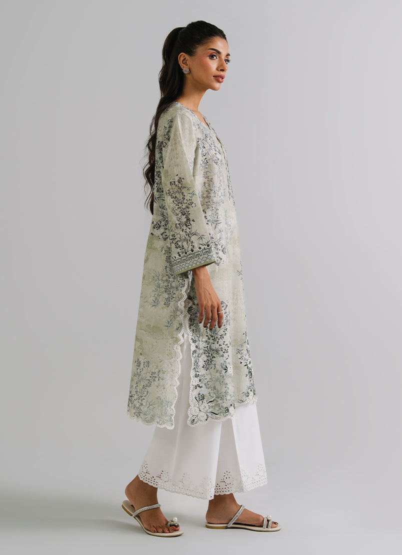 printed-embroidered-kurta
