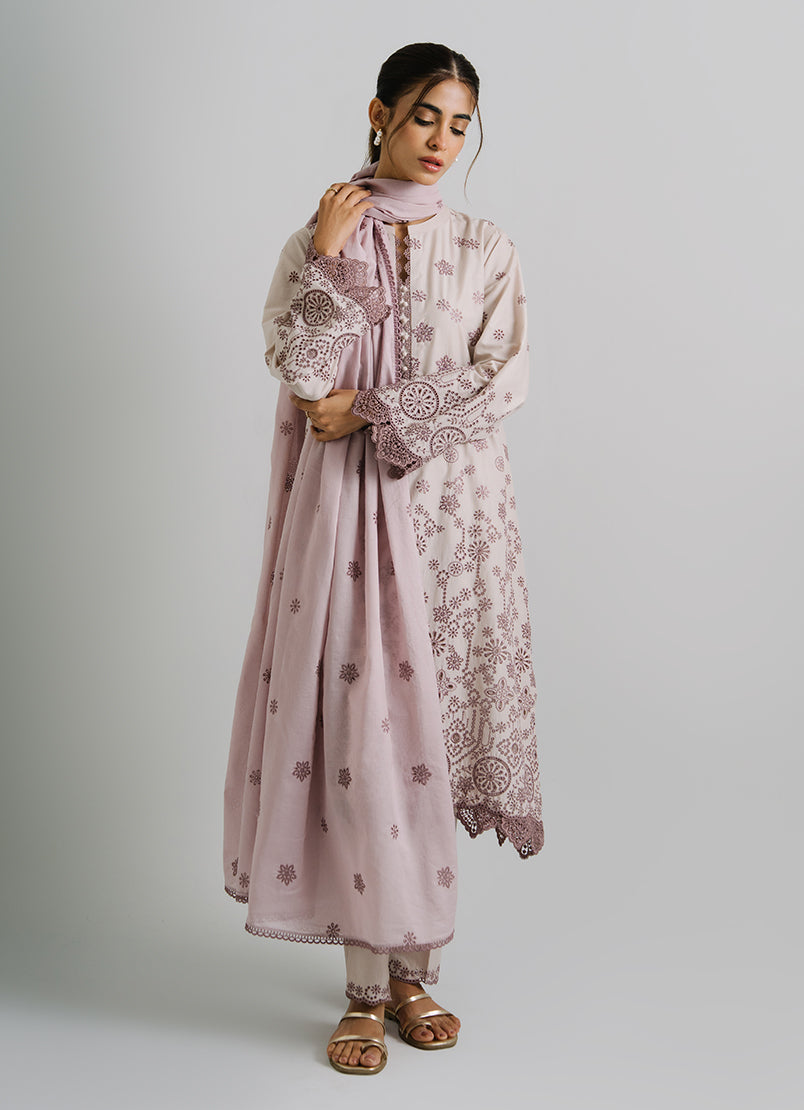 3-pc-embroidered-suit