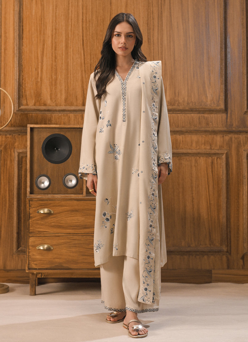 3-pc-embroidered-suit