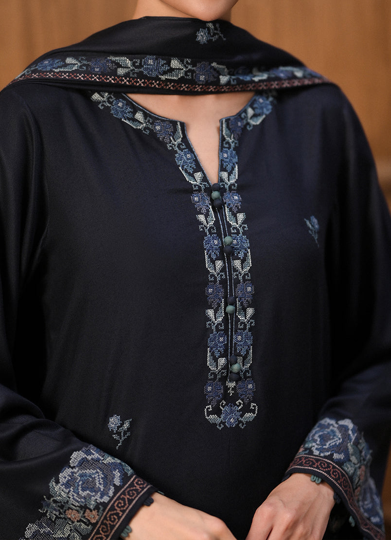 3-pc-embroidered-suit