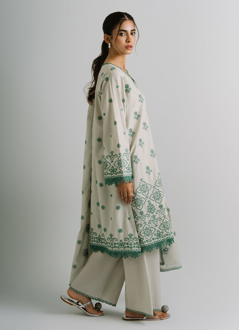3-pc-embroidered-suit