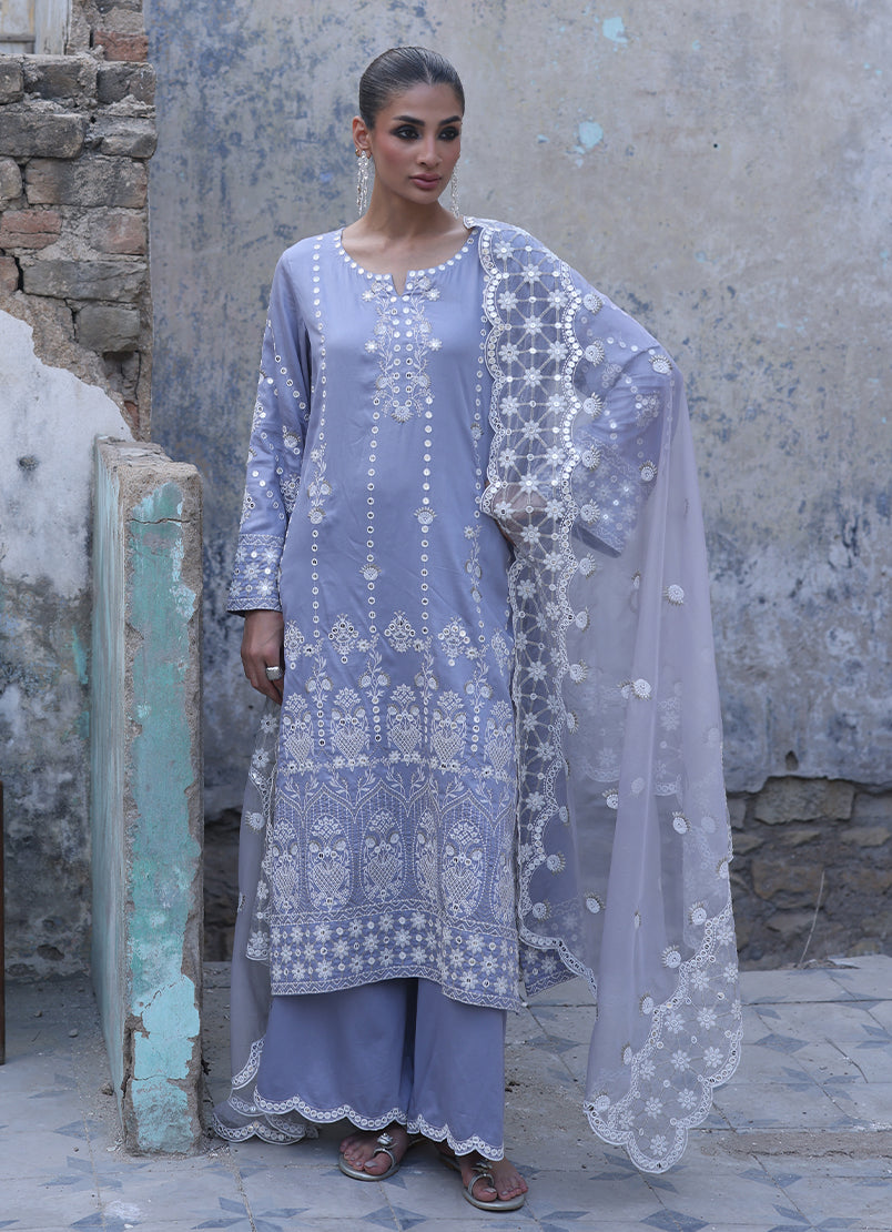 3-pc-embroidered-suit