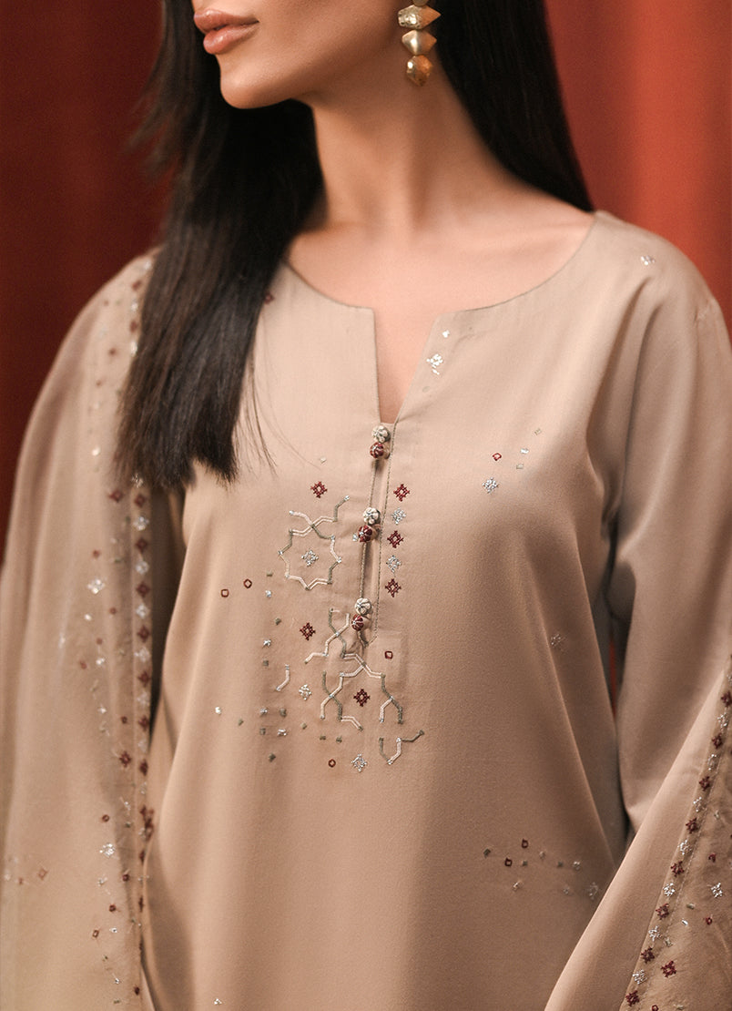 3-pc-embroidered-suit