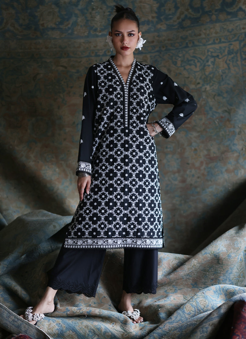 embroidered-kurta