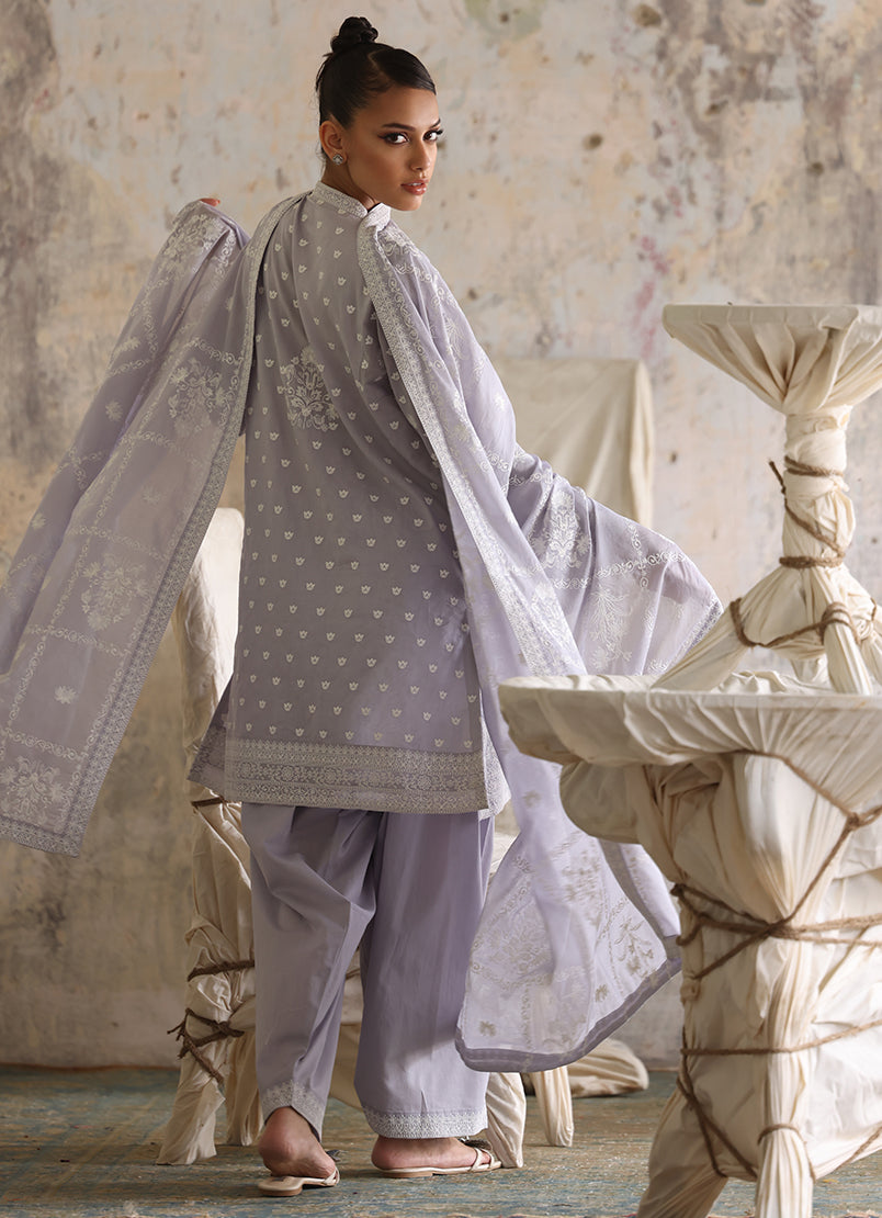 3-pc-embroidered-suit