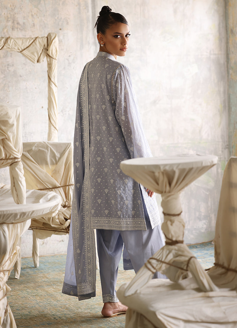 3-pc-embroidered-suit