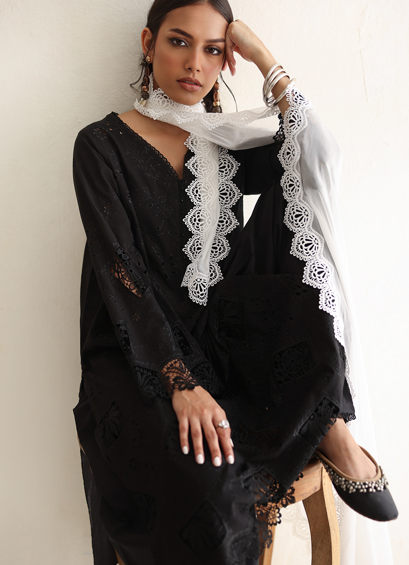 applique-dupatta