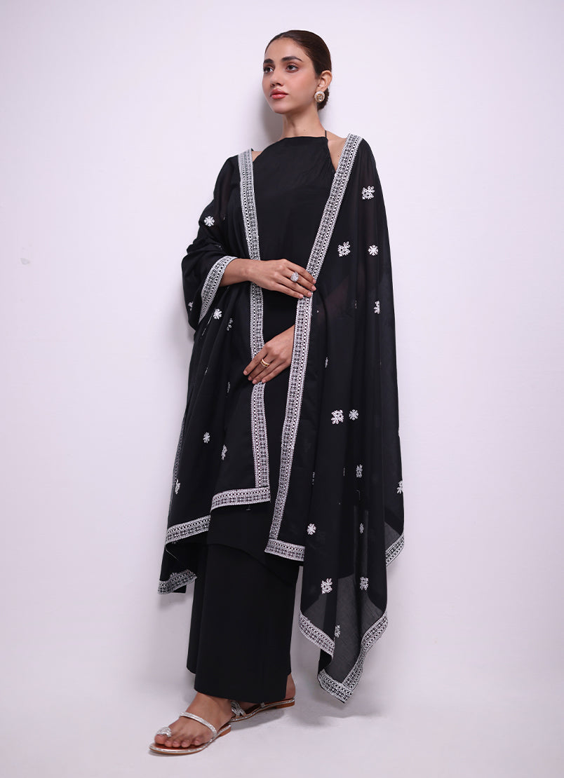 chikankari-lace-dupatta