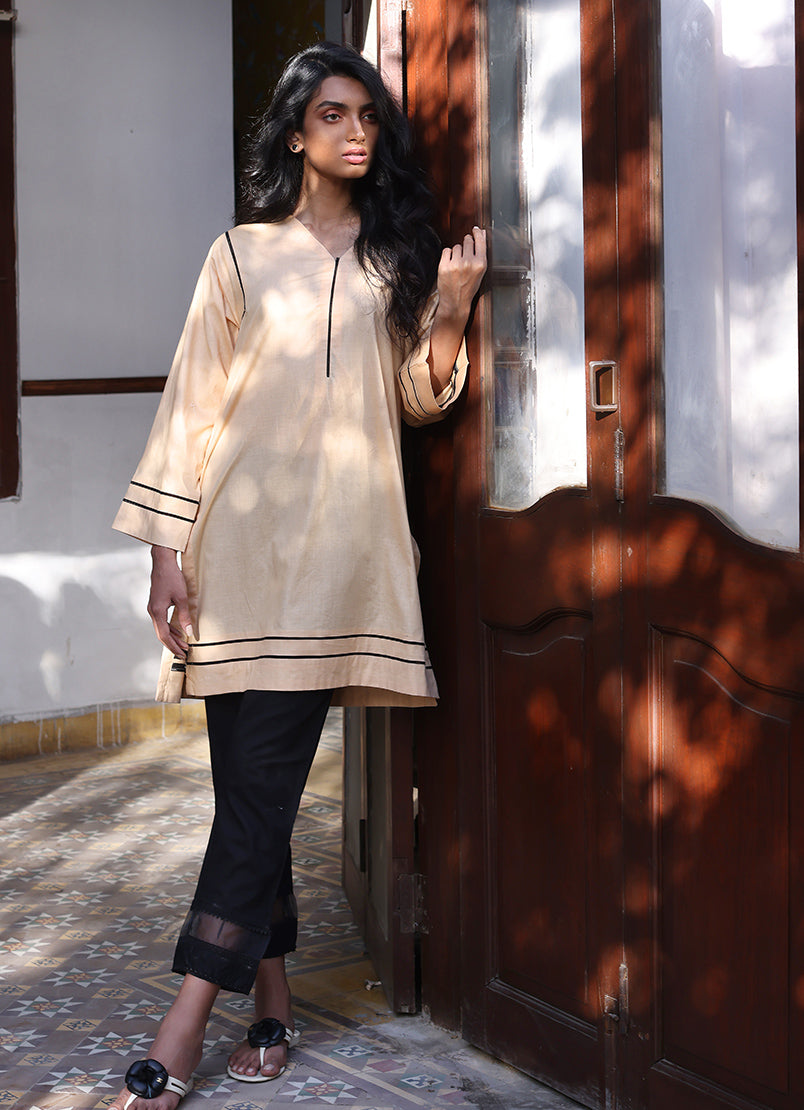 contrast-lace-kurta