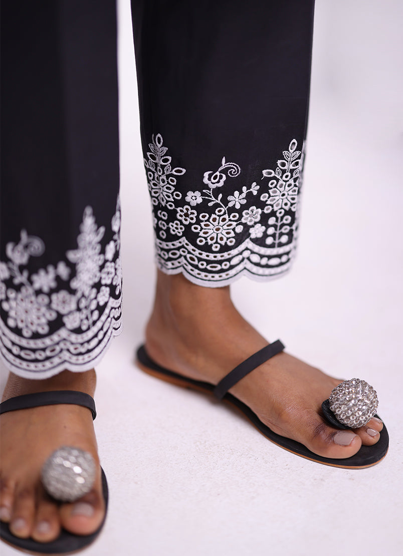 Scalloped Cut Embroidered Pants